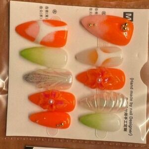 Vibrant Orange &‎ Green Floral Press-On Nails